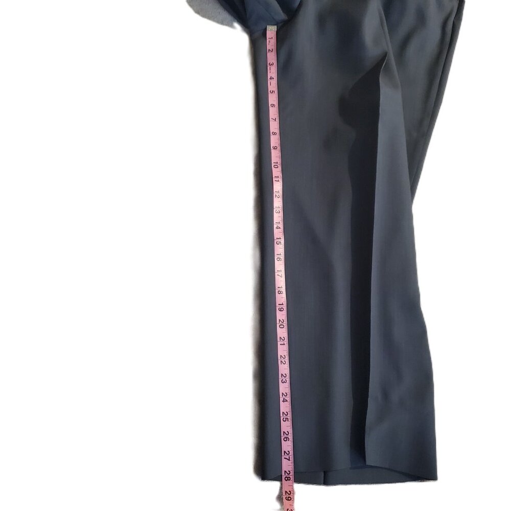 Pronto-Uomo Two-Piece Men's Gray Suit, Size 46R - Picture 14 of 14
